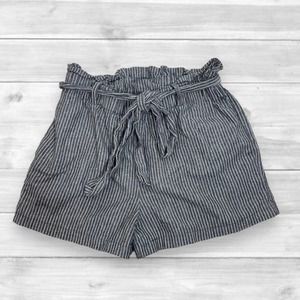 Have Women's High Waist Striped Shorts - Black and White